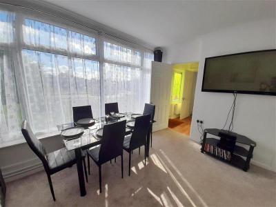 Living Room 3 - 800, 600
