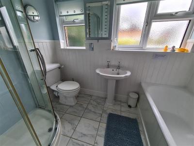 P2002 Bathroom - 800, 600