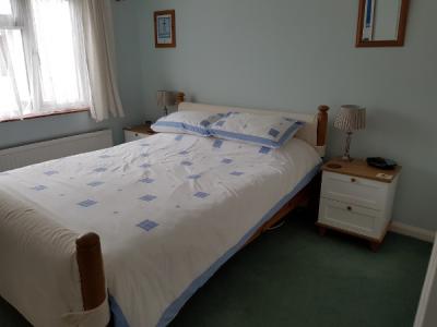 P2002 bedroom 1 - 600, 450