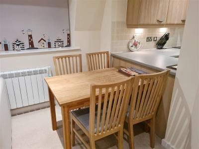 P2197 dining area - 800, 600